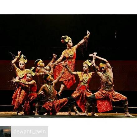 Album : Tari Ritus Tubuh Candi Bumi Ayu